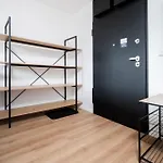 Apartment Kopernika - Balcony, Piotrkowska Nearby - By Rentujemy *