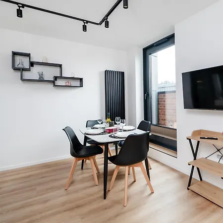 Lejlighed Kopernika - Balcony, Piotrkowska Nearby - By Rentujemy *